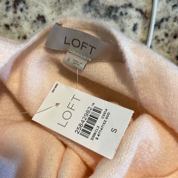 Loft Womens V-Back‎ knit Long Sleeve Knit Pullover Sweater Peach Small NWT - Picture 6 of 8